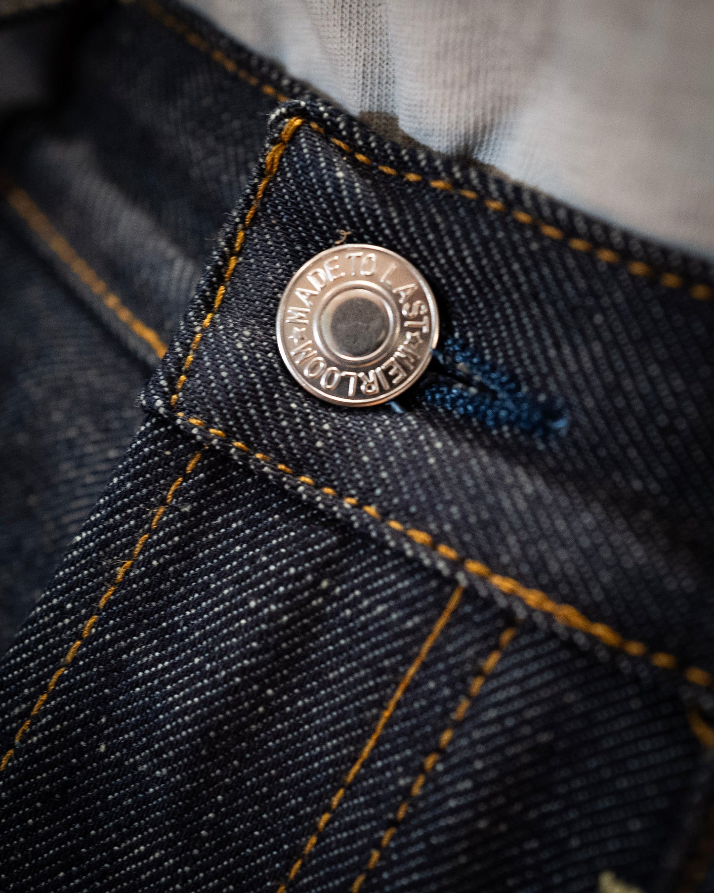 WL#1 Regular Fit Jeans