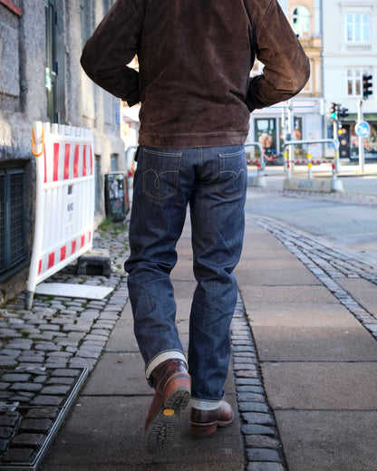 WL#1: Regular Fit Jeans